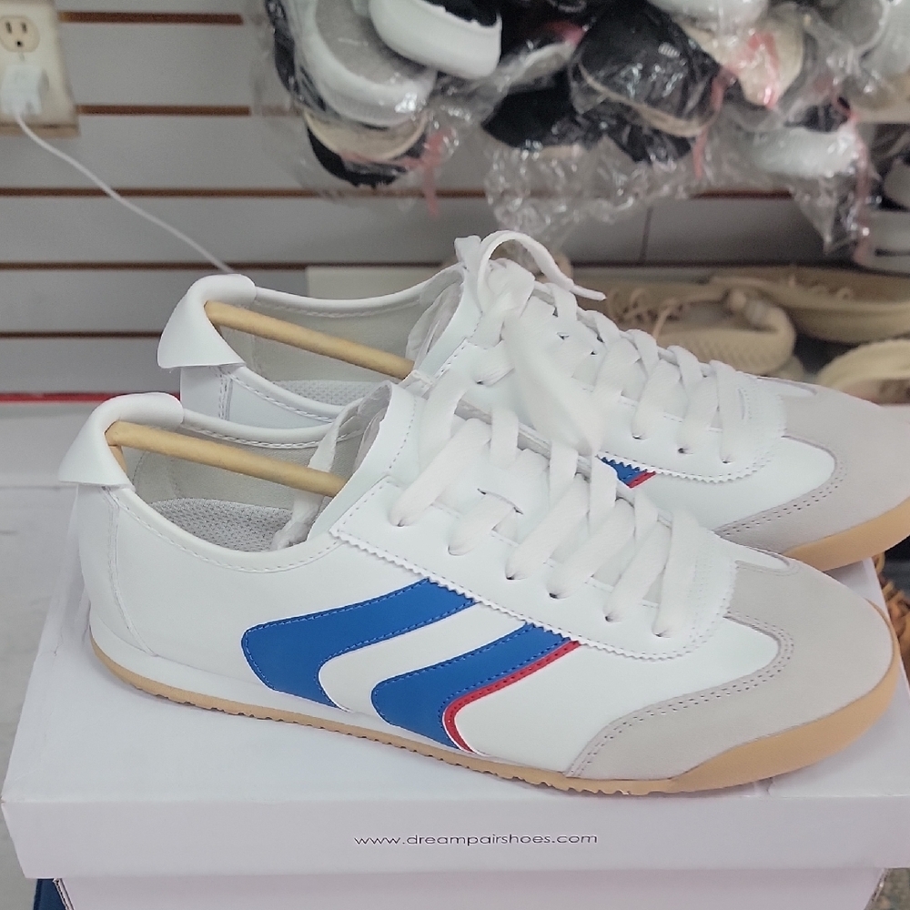 Nike White and Blue Men's Sneakers - Picture 4 of 7
